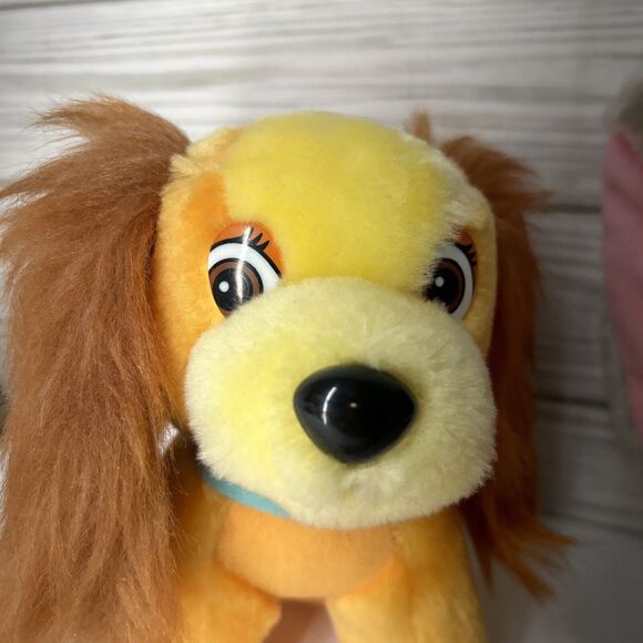 Vintage Walt Disney Plush Lady, Dumbo, Pinocchio, Bambi, Donald Duck from 1985 - Picture 11 of 16